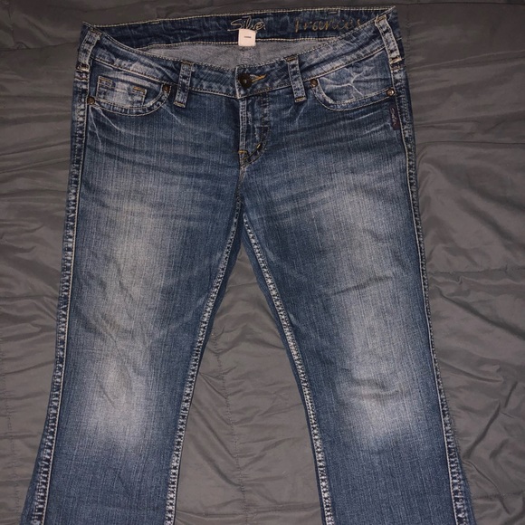 Silver Jeans brand capris - Picture 2 of 5